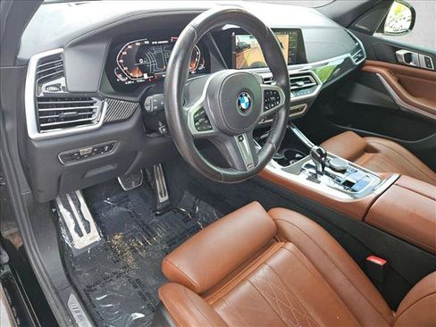 Used 2022 BMW X5 M50i w/ Premium Package AWD/4WD image 18
