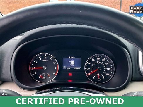 Certified 2022 Kia Sportage EX w/ EX Technology Package image 19