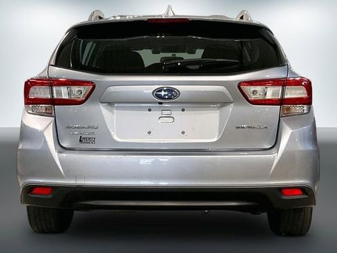 Used 2019 Subaru Impreza 2.0i Premium AWD/4WD image 4