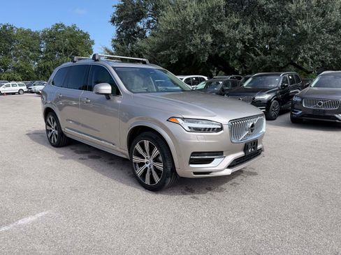 Certified 2024 Volvo XC90 T8 Ultimate AWD/4WD image 8