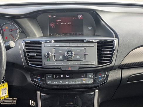 Used 2016 Honda Accord Sport image 16