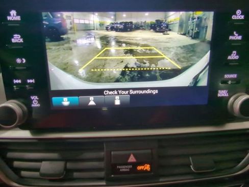 Used 2020 Honda Accord Sport image 14