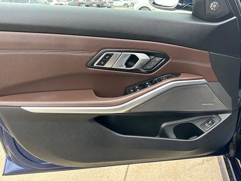 Used 2020 BMW 330i xDrive Sedan w/ Premium Package image 16