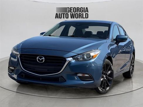 Used 2018 MAZDA MAZDA3 Touring FWD image 4