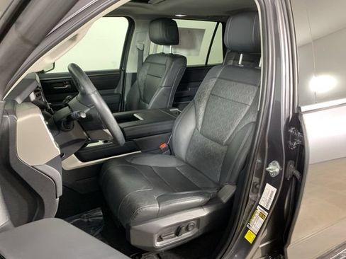 Used 2023 Toyota Sequoia SR5 w/ SR5 Premium Package AWD/4WD image 32