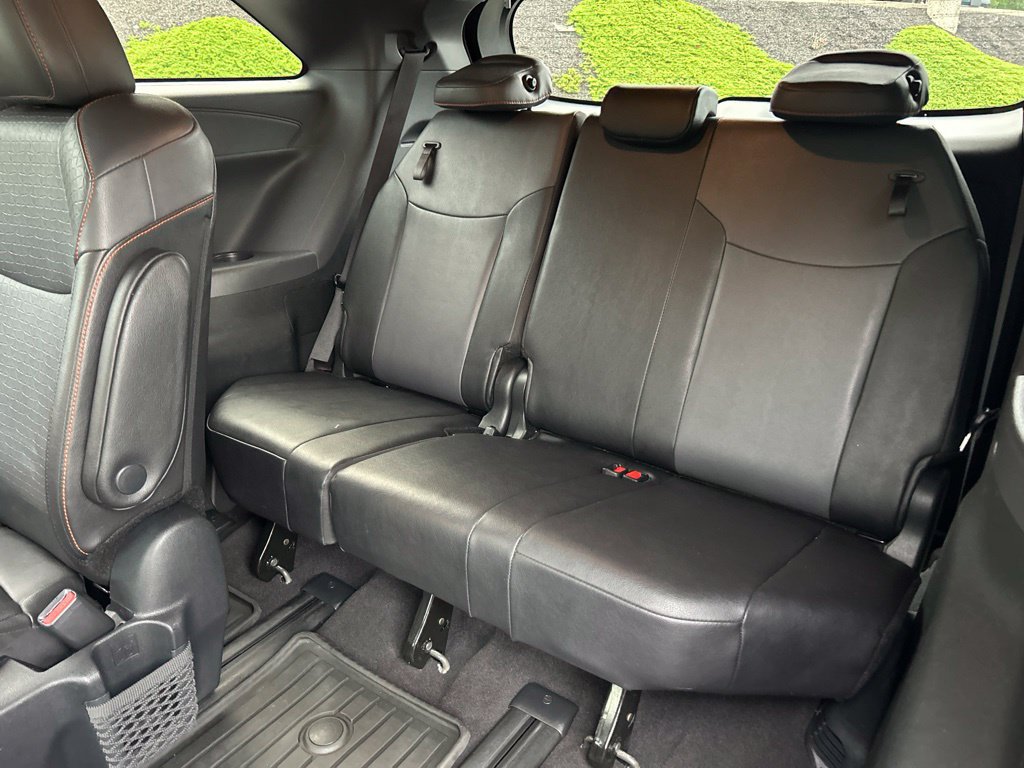 Certified 2023 Toyota Sienna XSE AWD/4WD image 28