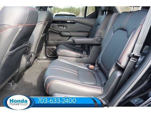 New 2025 Honda Pilot TrailSport image 32