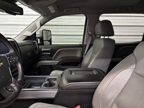 Used 2016 Chevrolet Silverado 2500 LTZ w/ Duramax Plus Package image 19