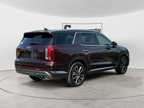 Used 2025 Hyundai Palisade Limited FWD image 5