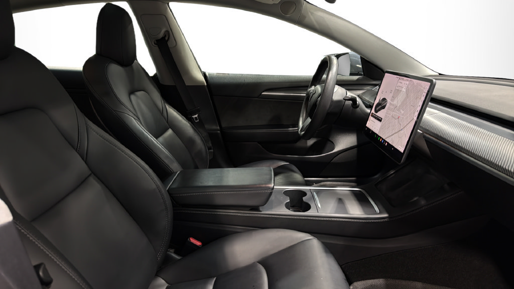 Used 2021 Tesla Model 3 Standard Range Plus RWD image 12