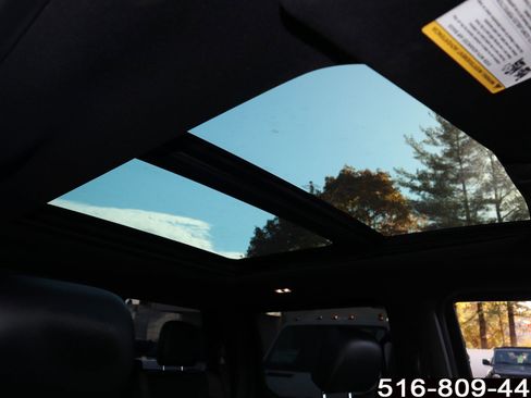 Used 2018 Ford F150 Raptor w/ Equipment Group 802A Luxury image 31