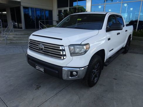 Used 2021 Toyota Tundra SR5 w/ Trail Edition AWD/4WD image 3