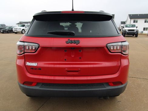 Used 2019 Jeep Compass Altitude image 14