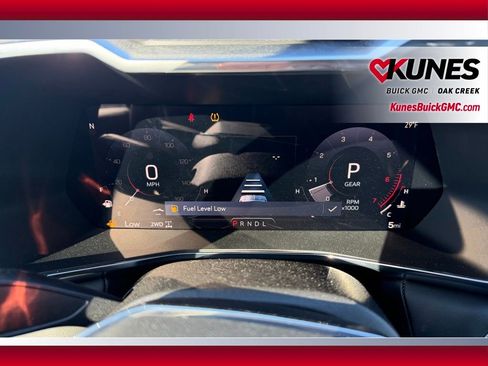 New 2026 GMC Canyon Elevation w/ Convenience Package image 12