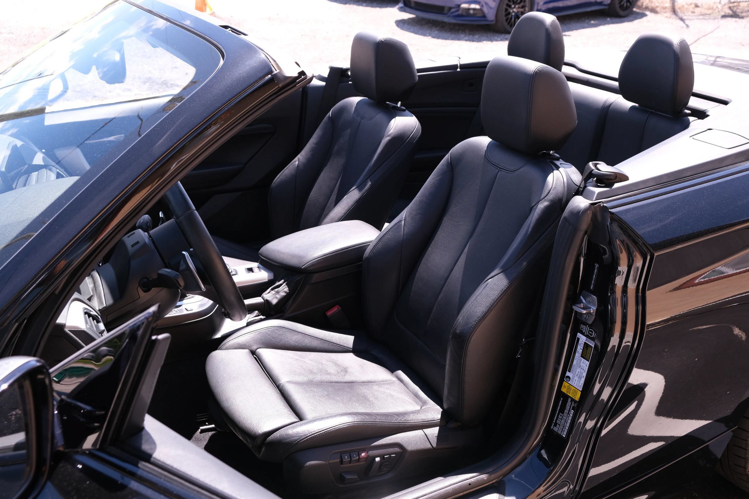 Used 2015 BMW M235i Convertible RWD image 9