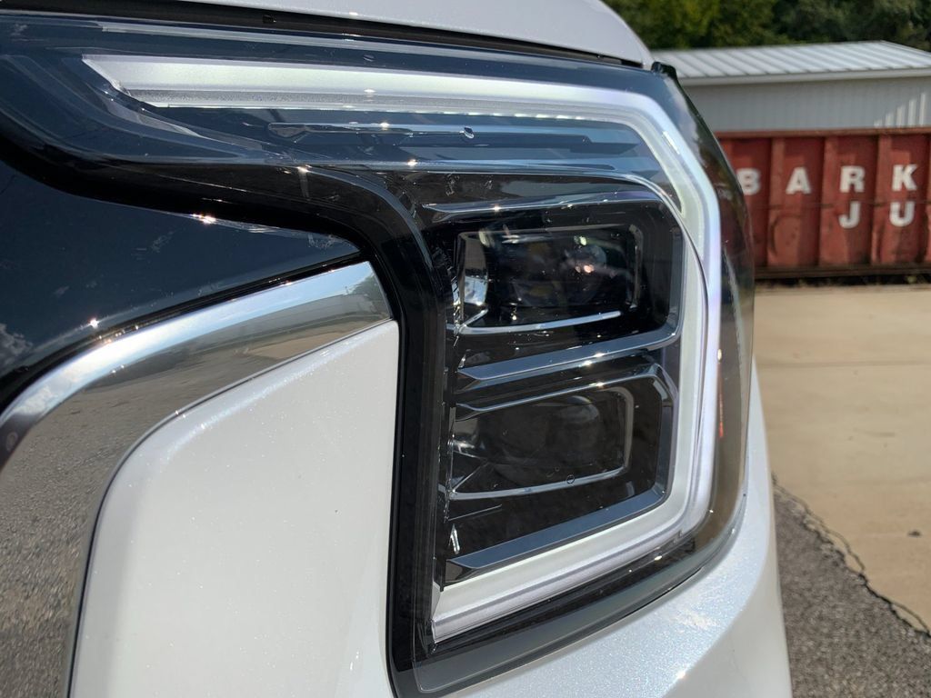 Used 2026 GMC Terrain Denali w/ LPO, Floor Liner Package AWD/4WD image 35