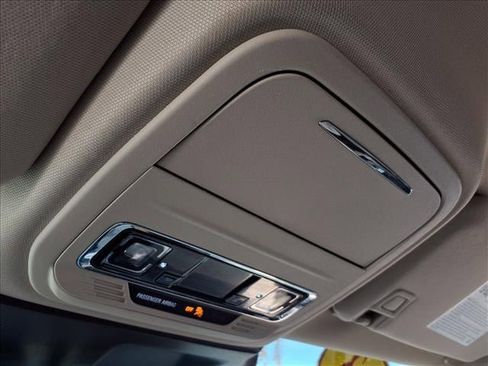 Used 2023 Lincoln Corsair Standard image 23