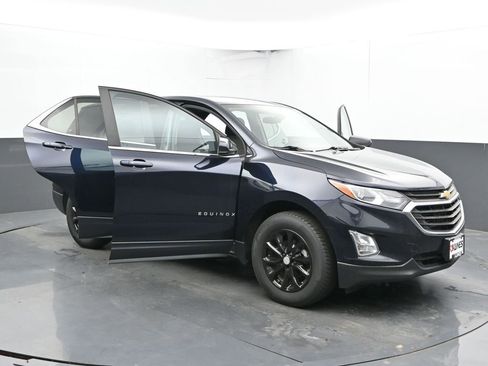 Used 2021 Chevrolet Equinox LT AWD/4WD image 52