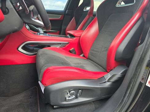 Used 2021 Jaguar F-PACE SVR AWD/4WD image 40