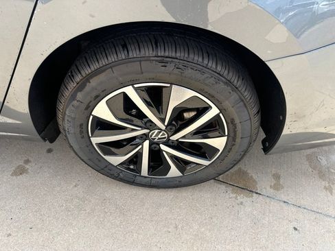 Used 2023 Volkswagen Jetta S FWD image 8