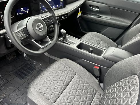 New 2026 Nissan Kicks SV w/ SV Premium Package image 11