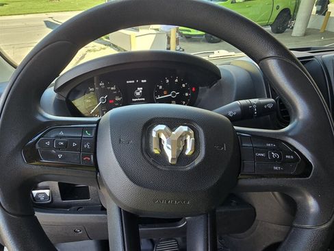 Used 2023 RAM ProMaster 2500 FWD image 26