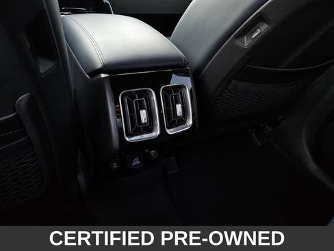 Used 2023 Kia Sorento SX Prestige AWD/4WD image 17