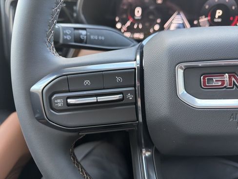 New 2026 GMC Canyon AT4 AWD/4WD image 24
