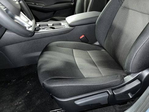 New 2025 Nissan Sentra SV image 21