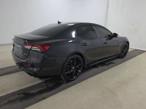Used 2022 Maserati Ghibli Trofeo RWD image 10