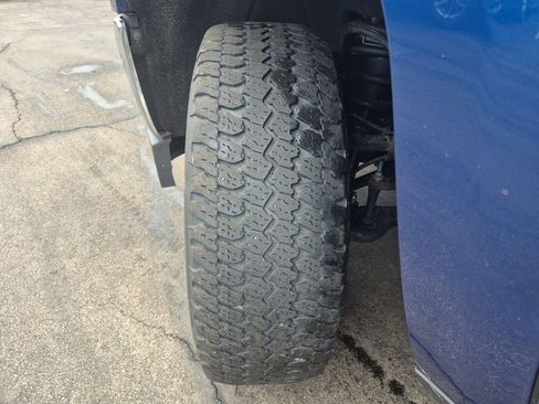 Used 2017 Chevrolet Silverado 1500 LT w/ LT Convenience Package image 23