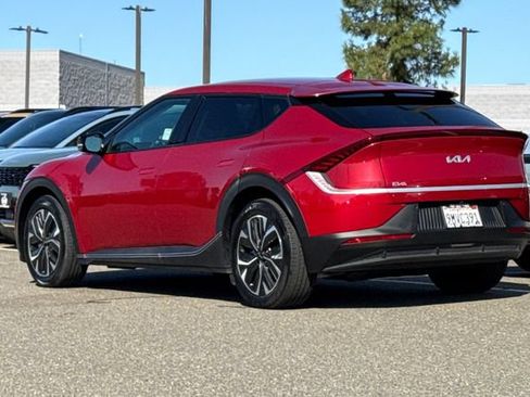 Certified 2024 Kia EV6 Light RWD image 8