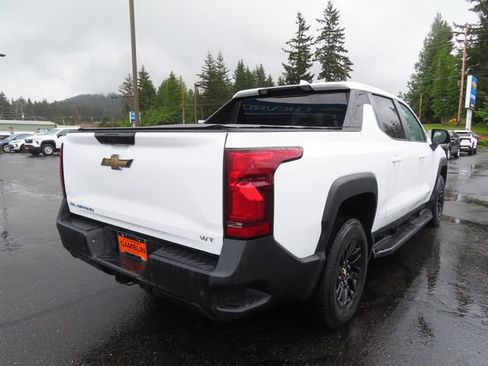 Used 2024 Chevrolet Silverado EV W/T AWD/4WD image 9