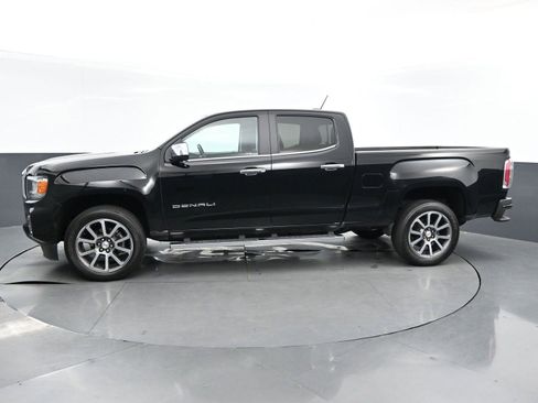 Used 2022 GMC Canyon Denali image 4