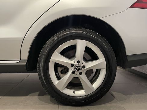 Used 2019 Mercedes-Benz GLE 400 4MATIC image 8