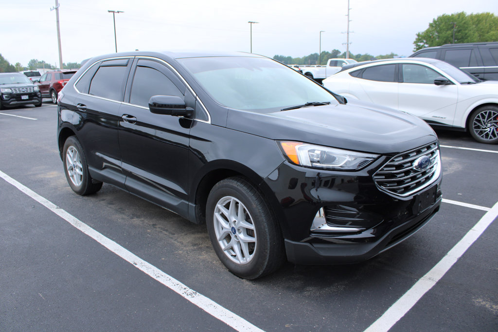 Used 2022 Ford Edge SEL AWD/4WD image 2