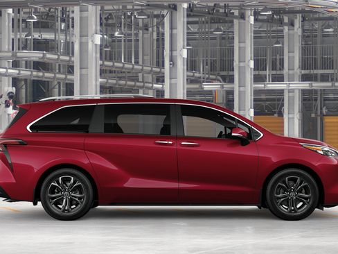 New 2026 Toyota Sienna Platinum AWD/4WD image 14