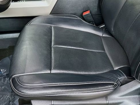 Used 2019 Ford F150 Lariat image 21