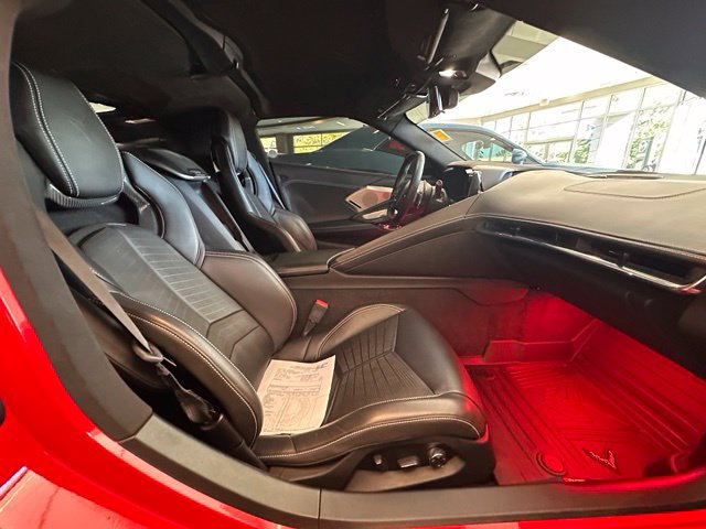 Used 2020 Chevrolet Corvette Stingray Premium Cpe w/ 3LT Preferred Equipment Group RWD image 32
