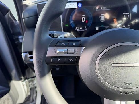 New 2026 Hyundai Tucson Blue SE image 15