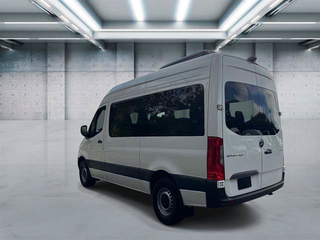 Used 2025 Mercedes-Benz Sprinter 2500 image 4