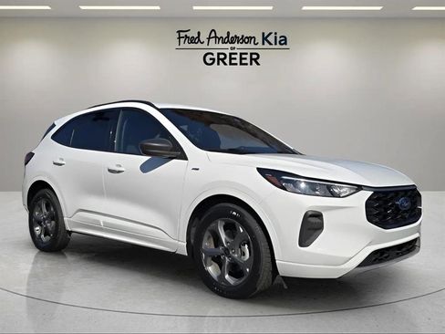 Used 2023 Ford Escape ST-Line image 1