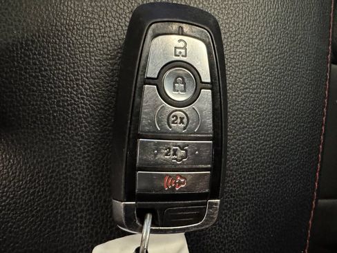 Used 2018 Ford Explorer Sport w/ Equipment Group 401A AWD/4WD image 17
