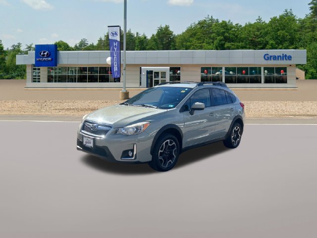 Used 2016 Subaru Crosstrek 2.0i Premium AWD/4WD image 2