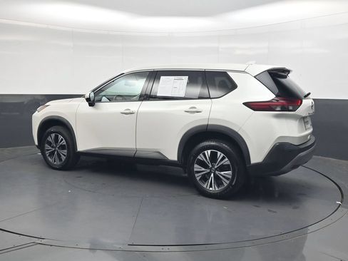 Used 2021 Nissan Rogue SV AWD/4WD image 8