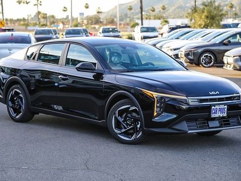 New 2026 Kia K4 EX image 2