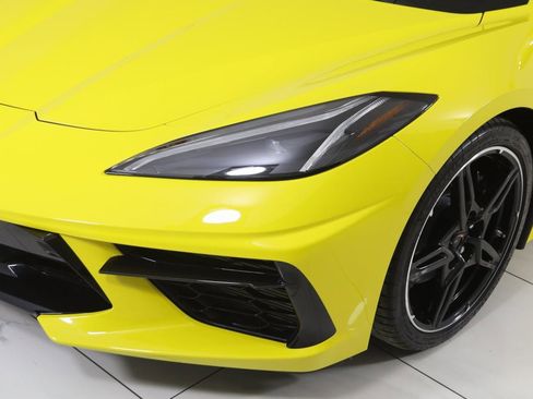 Used 2025 Chevrolet Corvette Stingray Premium Cpe w/ Stealth Interior Trim Package image 84