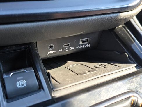 Used 2023 Subaru Outback Wilderness AWD/4WD image 34
