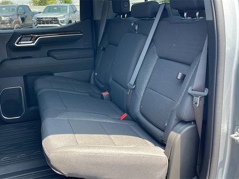 New 2025 GMC Sierra 1500 Elevation image 13
