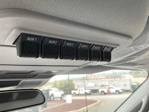 New 2024 Ford F550 4x4 Regular Cab Super Duty image 31